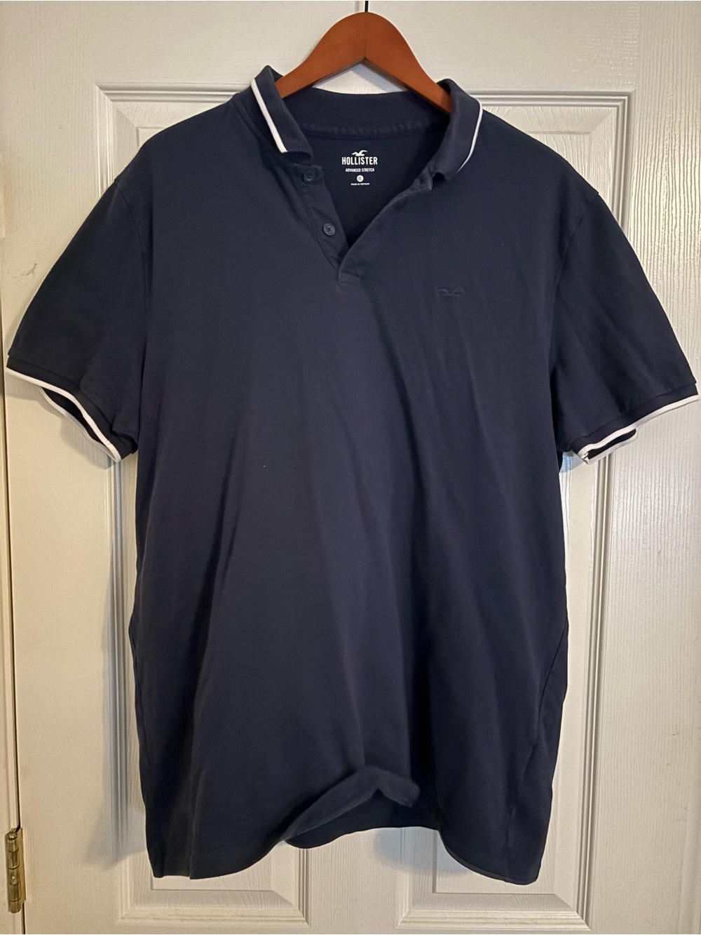 Hollister Men's Dark Blue Polo with White Trim
